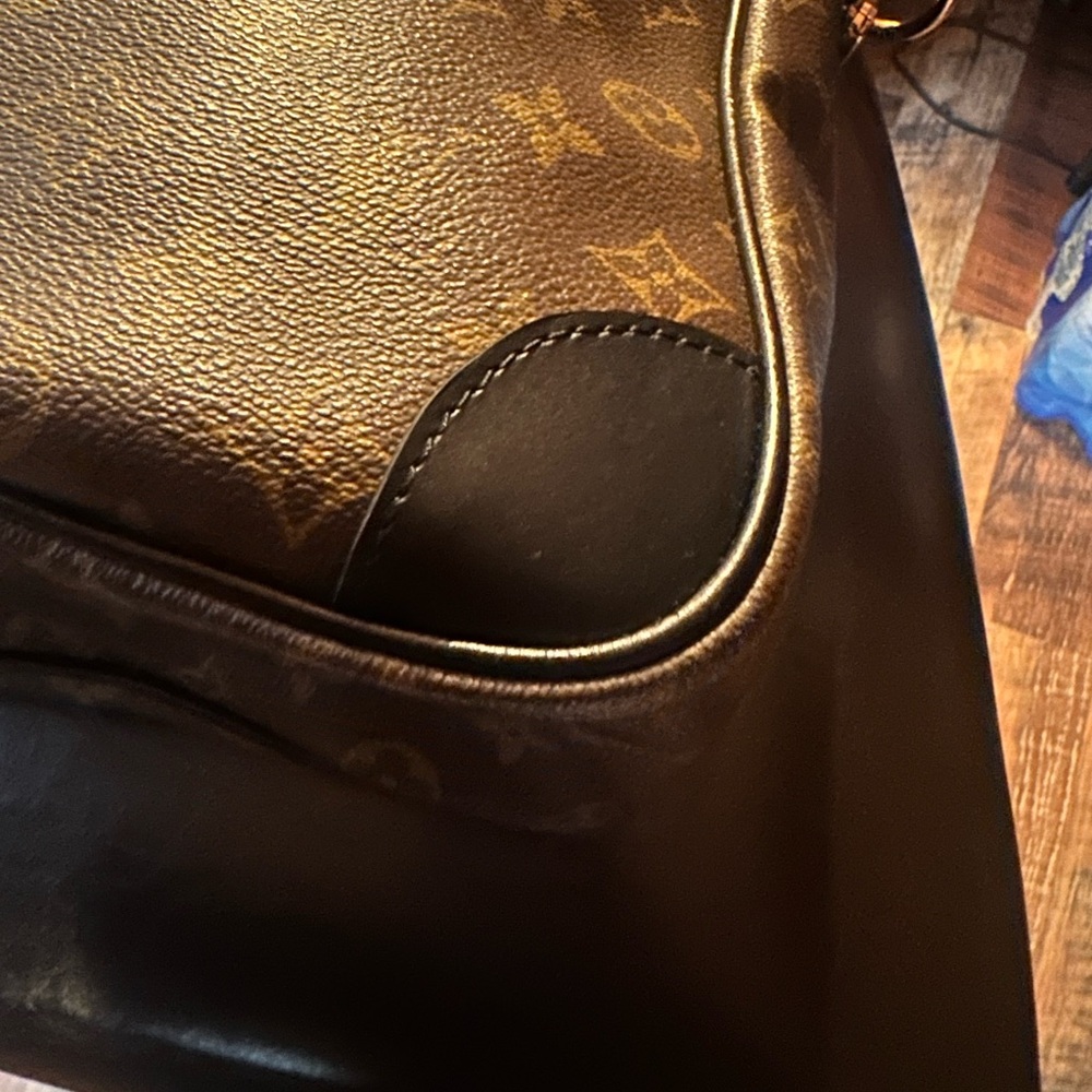 Louis Vuitton Dark Brown Monogram Messenger Bag - Picture 9 of 16